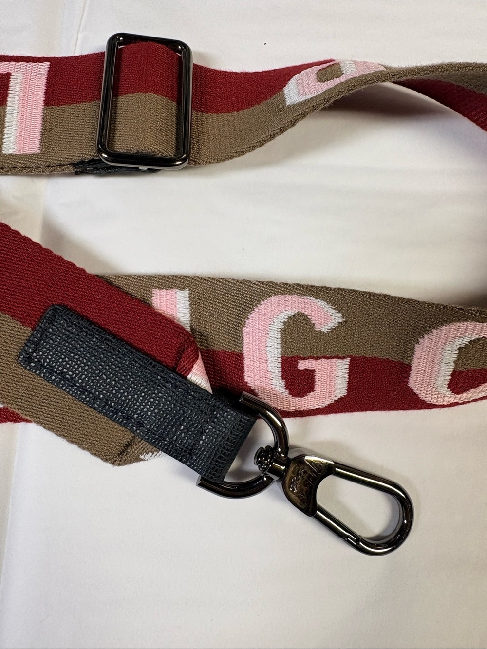 LONGCHAMP Shadow Logo Canvas Guitar Shoulder Strap Pink Multi - Picture 3 of 4